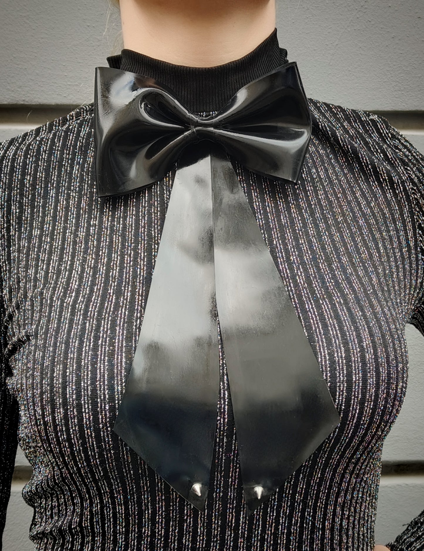 Latex Women's Bowtie Necktie "Donna" for blouse