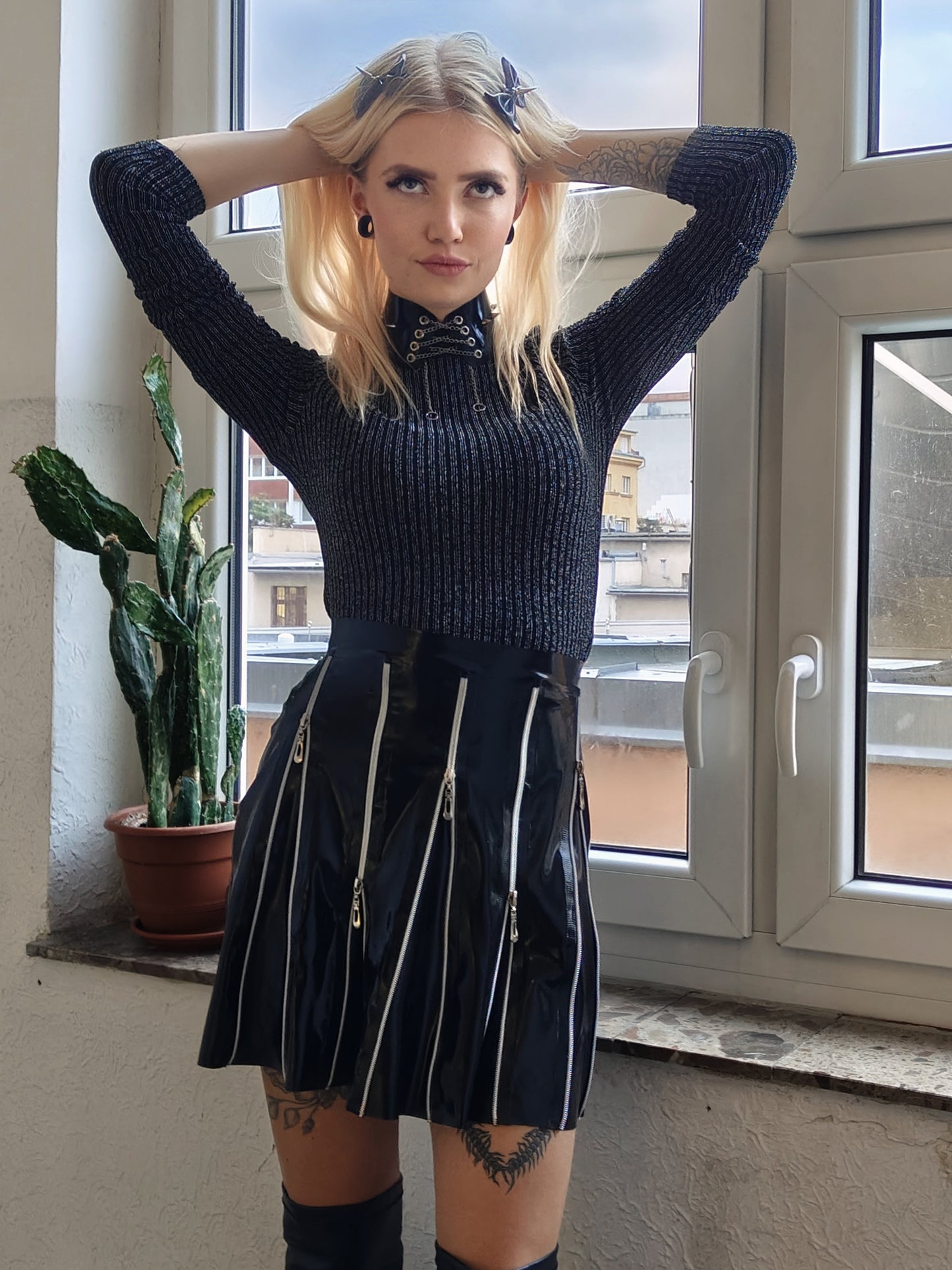 "Killa" Latex A-shaped high waisted skirt with zippers
