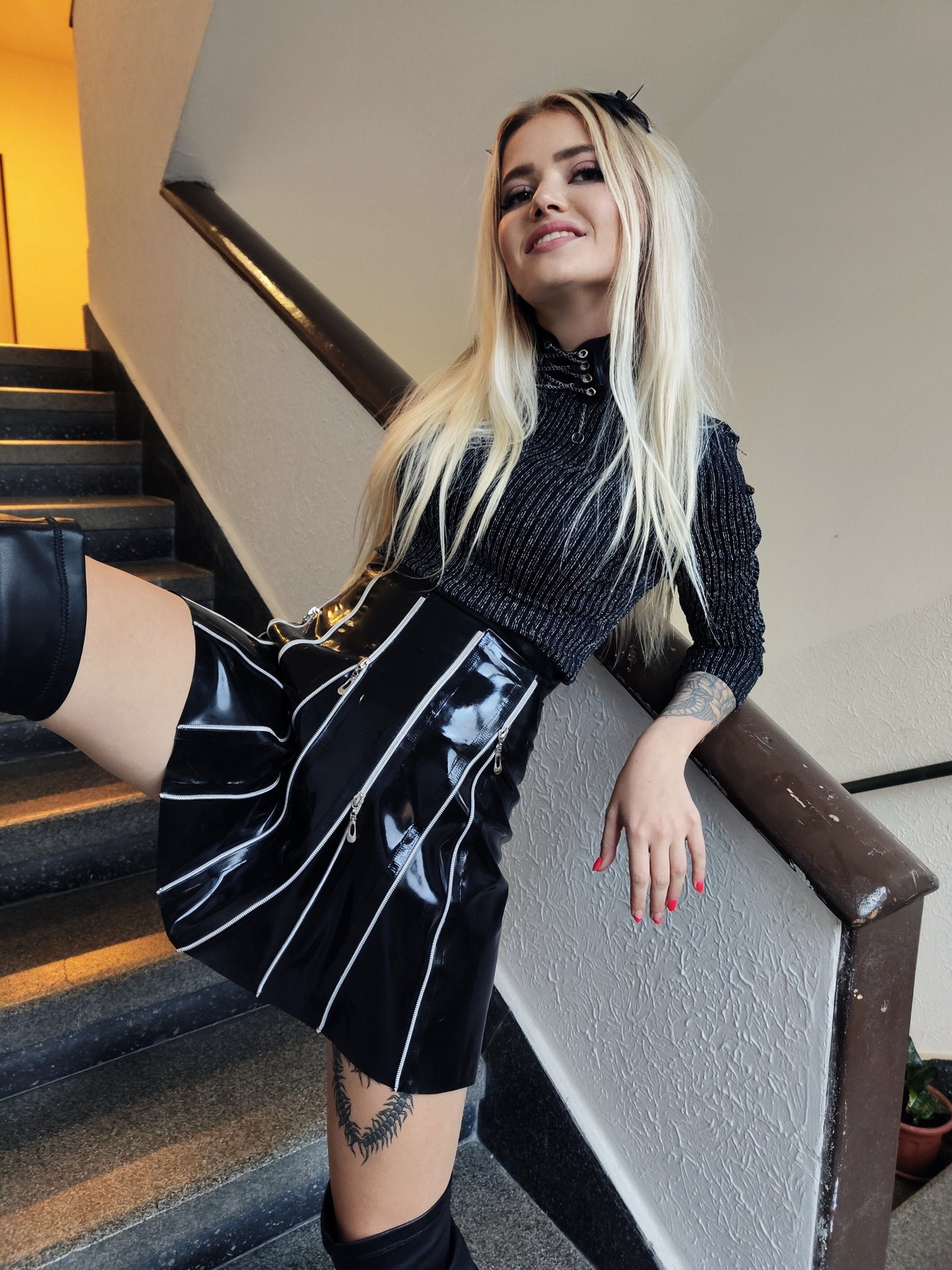 "Killa" Latex A-shaped high waisted skirt with zippers