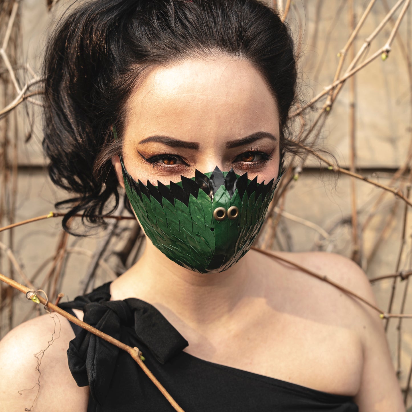 "Dragon Skin" Green Latex Facemask with Inner Filter