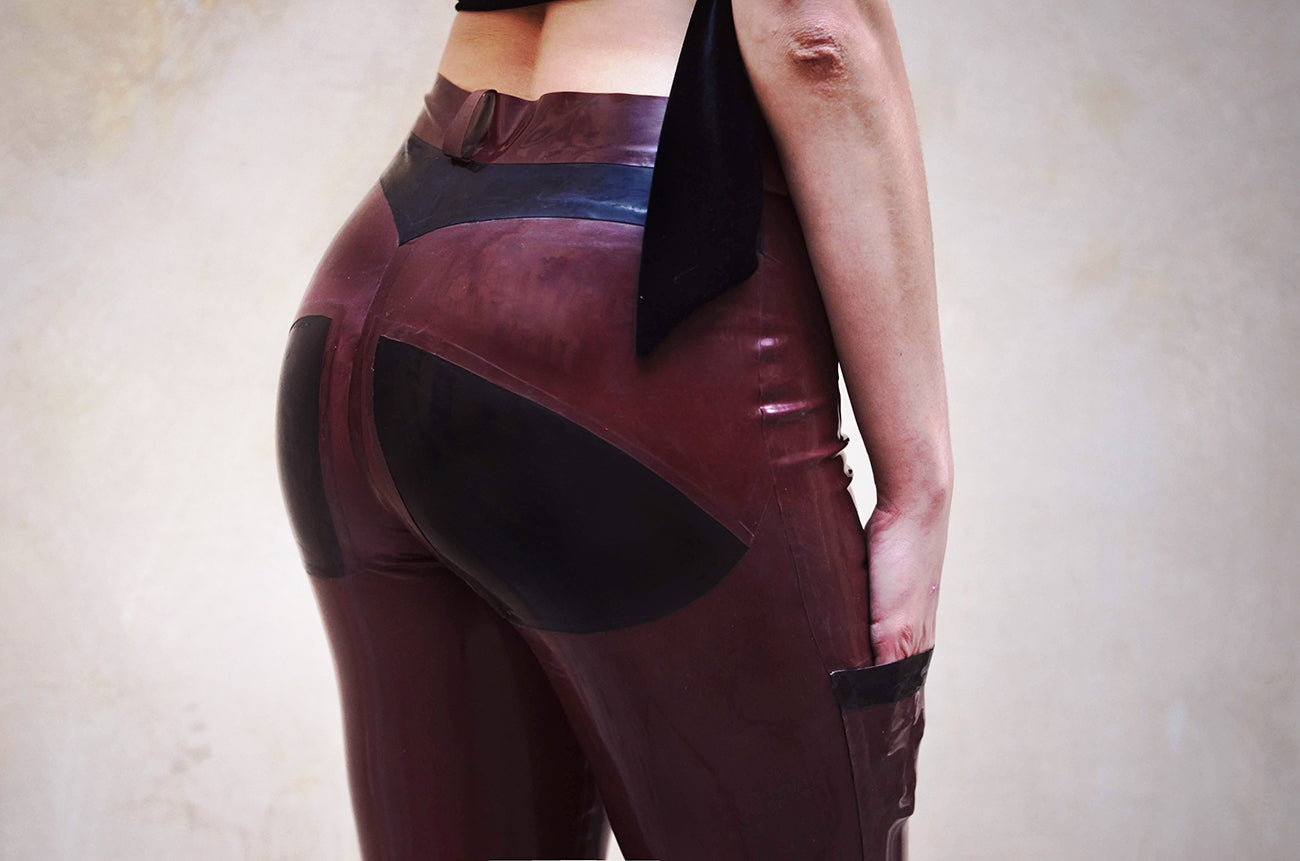 Latex Sport Leggings two coloured with clothsline in the waistband and –  Kirsten Vaams Latex Couture